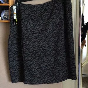 #224 Ludlow cat black skirt